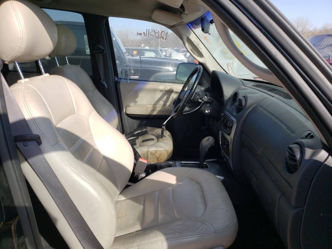 Photo 5 from auction – 2002 JEEP LIBERTY LI with VIN 1J4GL58K82W106196