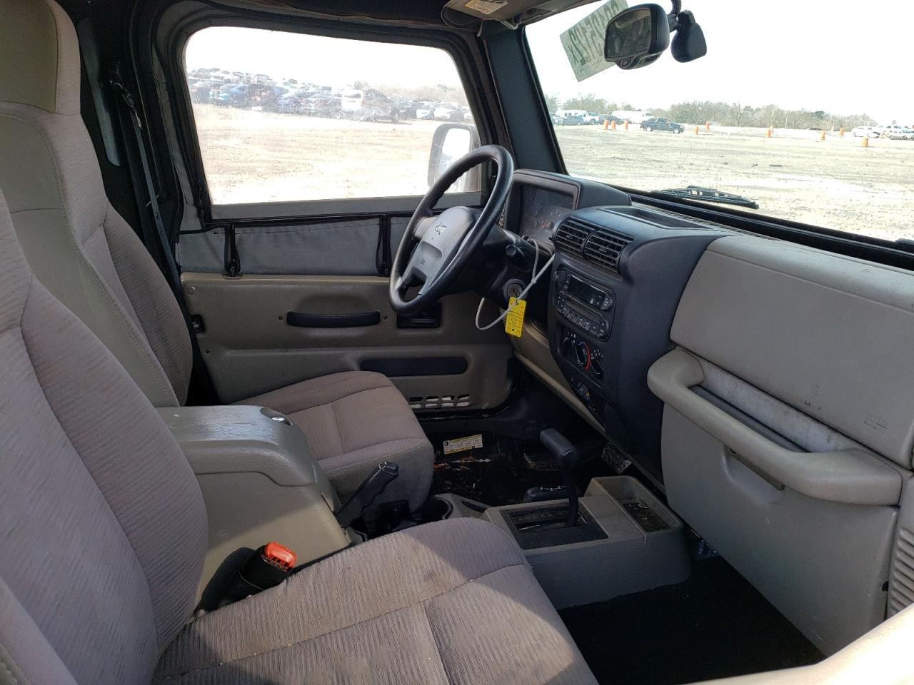 Photo 5 from auction – 2005 JEEP WRANGLER / with VIN 1J4FA69S65P330085