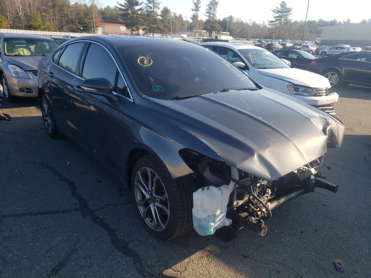 FORD FUSION SEL 2019 with VIN 3FA6P0CD9KR237504 - Photo from auction