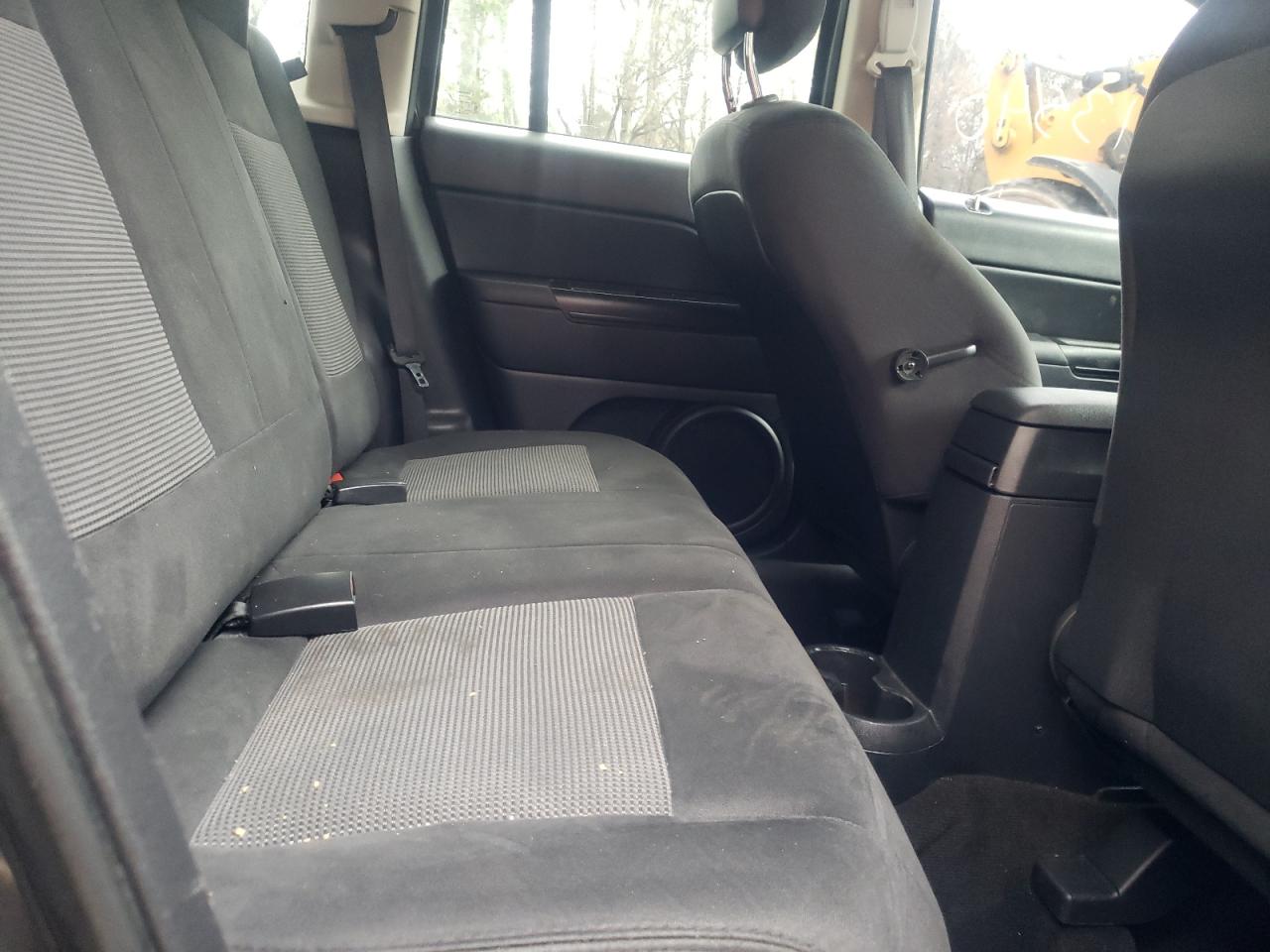 Photo 6 from auction – 2015 JEEP COMPASS SP with VIN 1C4NJCBA8FD218926