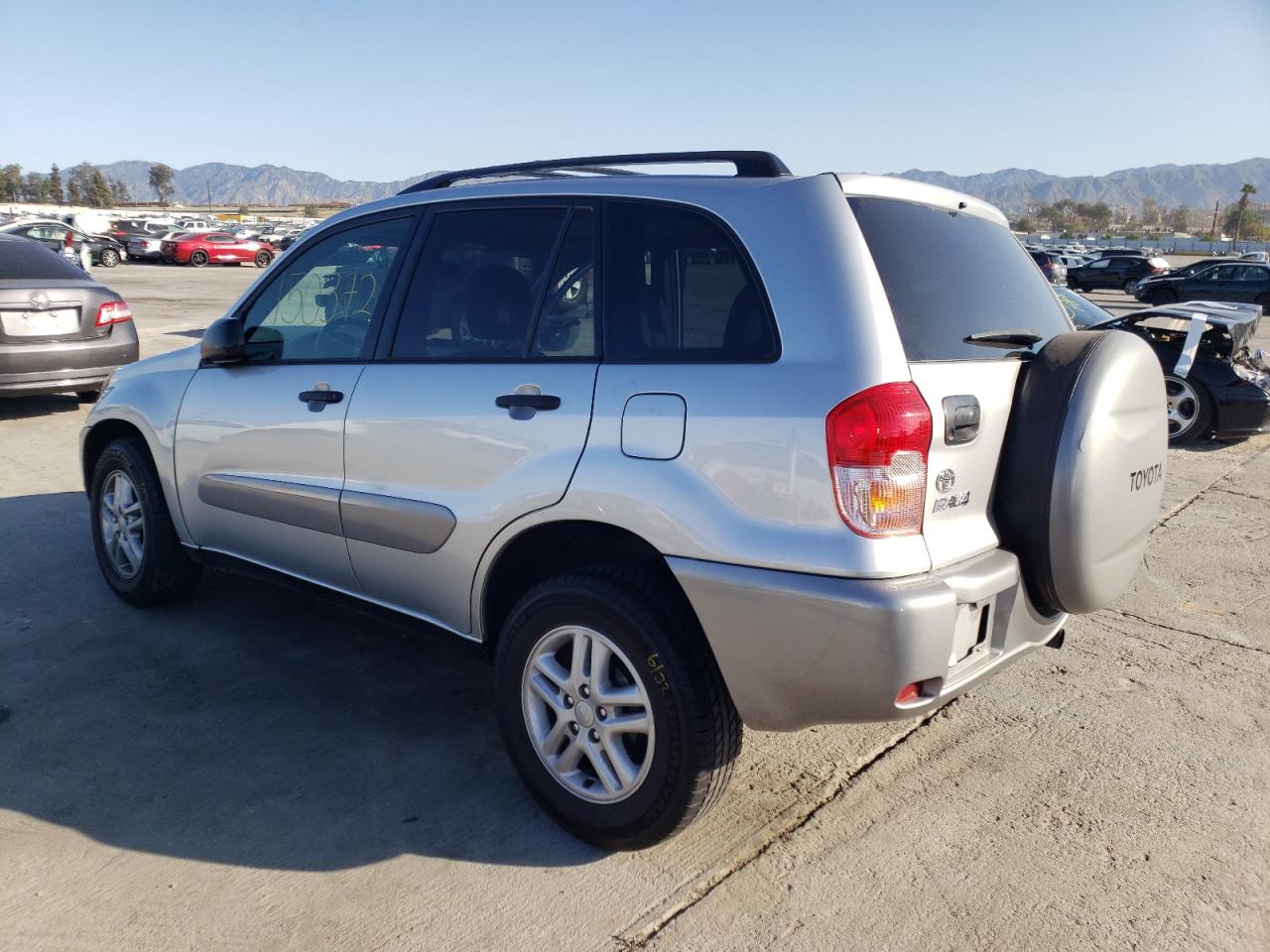 Photo 3 from auction – 2002 TOYOTA RAV4 with VIN JTEGH20V920071582