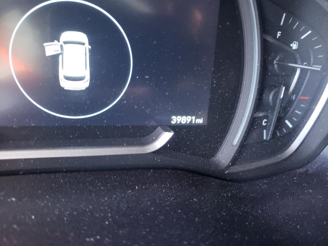 Photo 8 from auction – 2019 HYUNDAI SANTA FE S with VIN 5NMS33AD8KH049470