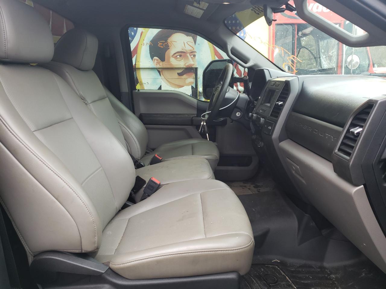 Photo 5 from auction – 2020 FORD F350 SUPER with VIN 1FDBF3B62LED17758