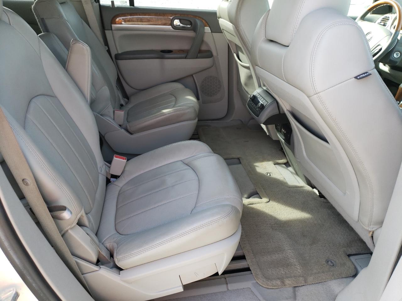 Photo 6 from auction – 2012 BUICK ENCLAVE with VIN 5GAKVDED4CJ100390