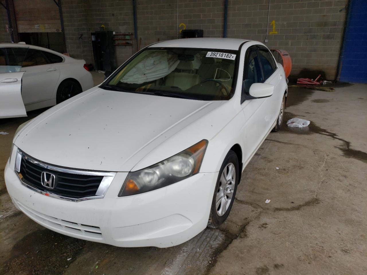 Photo 2 from auction – 2010 HONDA ACCORD LXP with VIN 1HGCP2F44AA043090