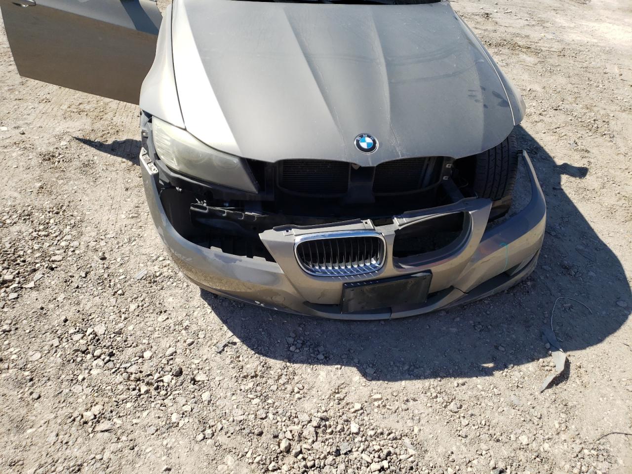 Photo 9 from auction – 2011 BMW 328 I with VIN WBAPH7C53BE682625
