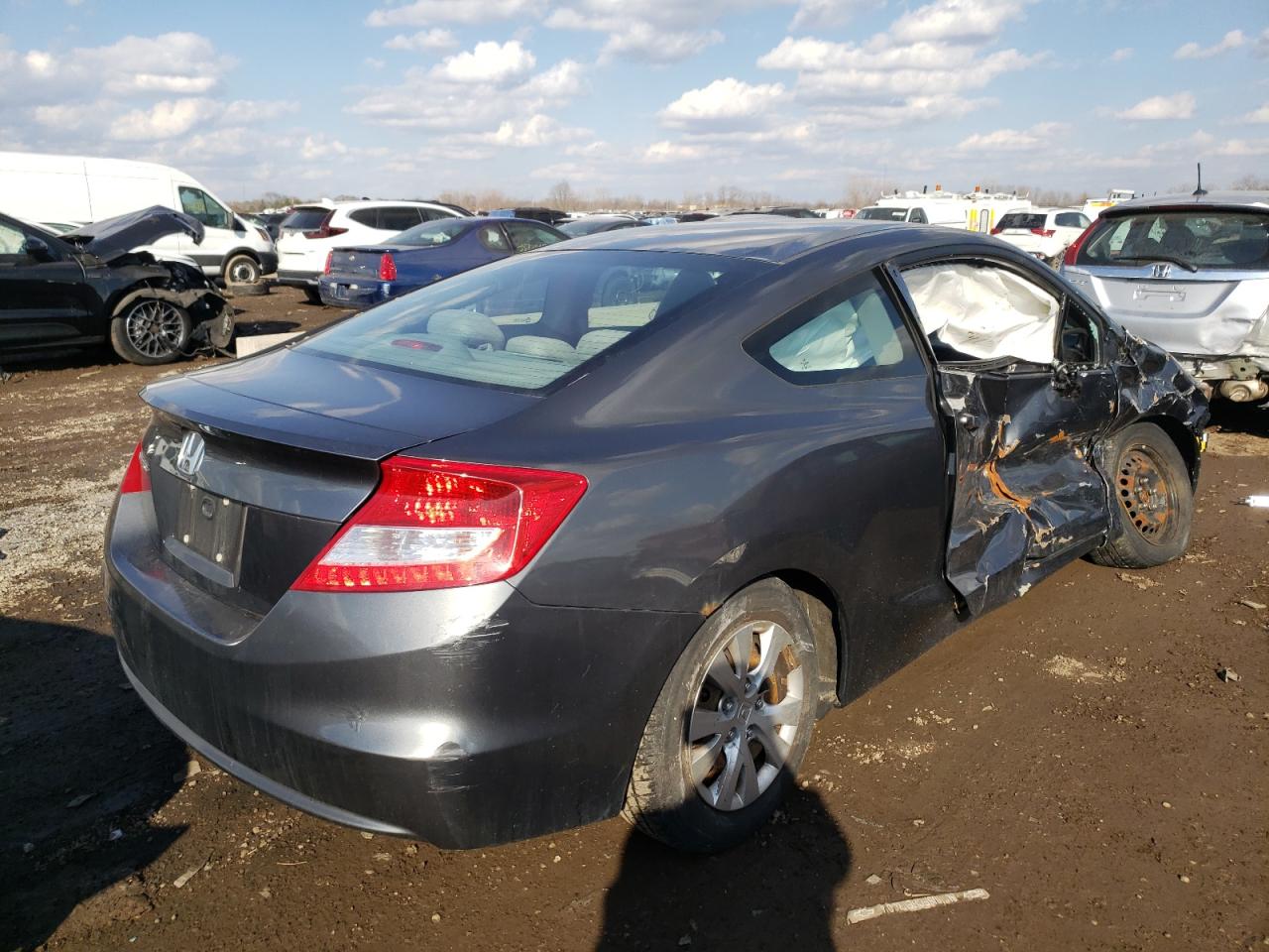 Photo 4 from auction – 2012 HONDA CIVIC LX with VIN 2HGFG3B57CH500402