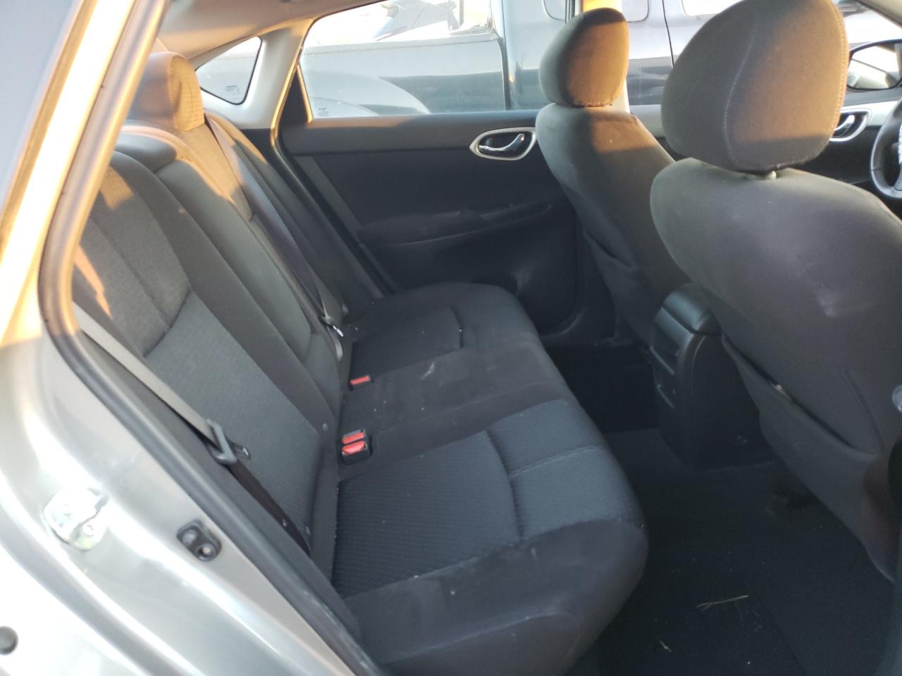 Photo 6 from auction – 2013 NISSAN SENTRA S with VIN 3N1AB7AP4DL759992