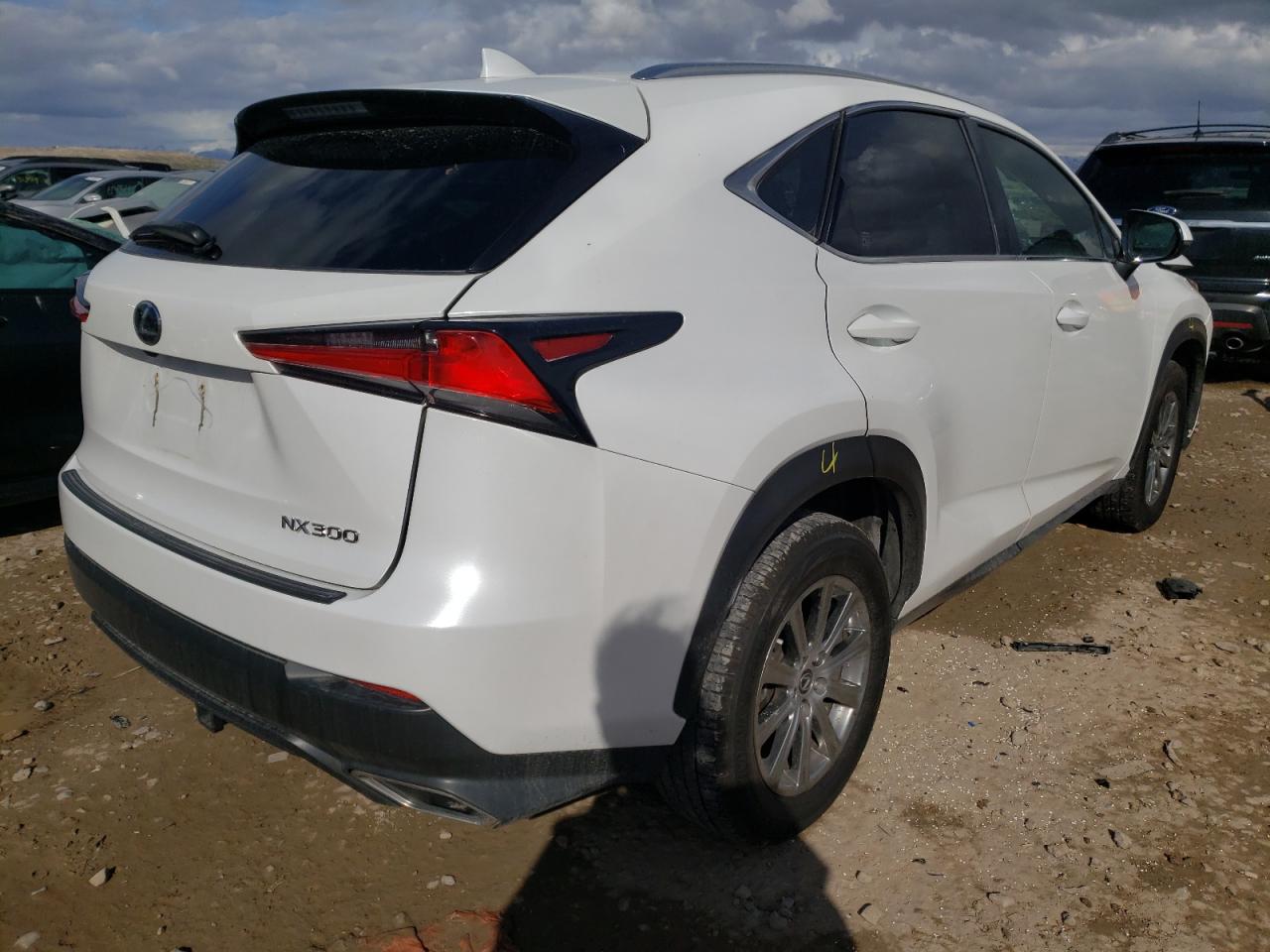 Photo 4 from auction – 2018 LEXUS NX 300 BAS with VIN JTJBARBZ3J2165100