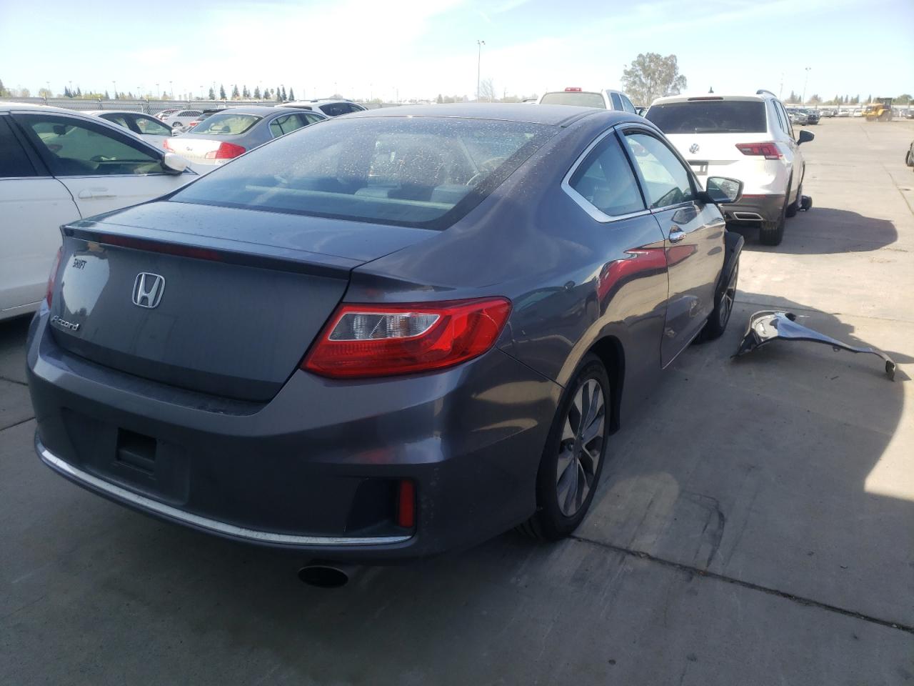 Photo 4 from auction – 2014 HONDA ACCORD LX- with VIN 1HGCT1B37EA004521