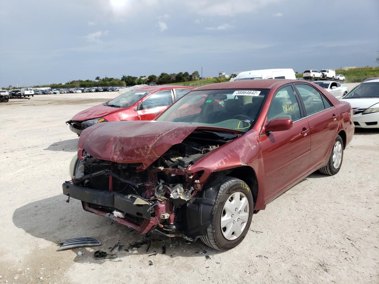 Photo 2 from auction – 2005 TOYOTA CAMRY with VIN 4T1BE32K55U022257