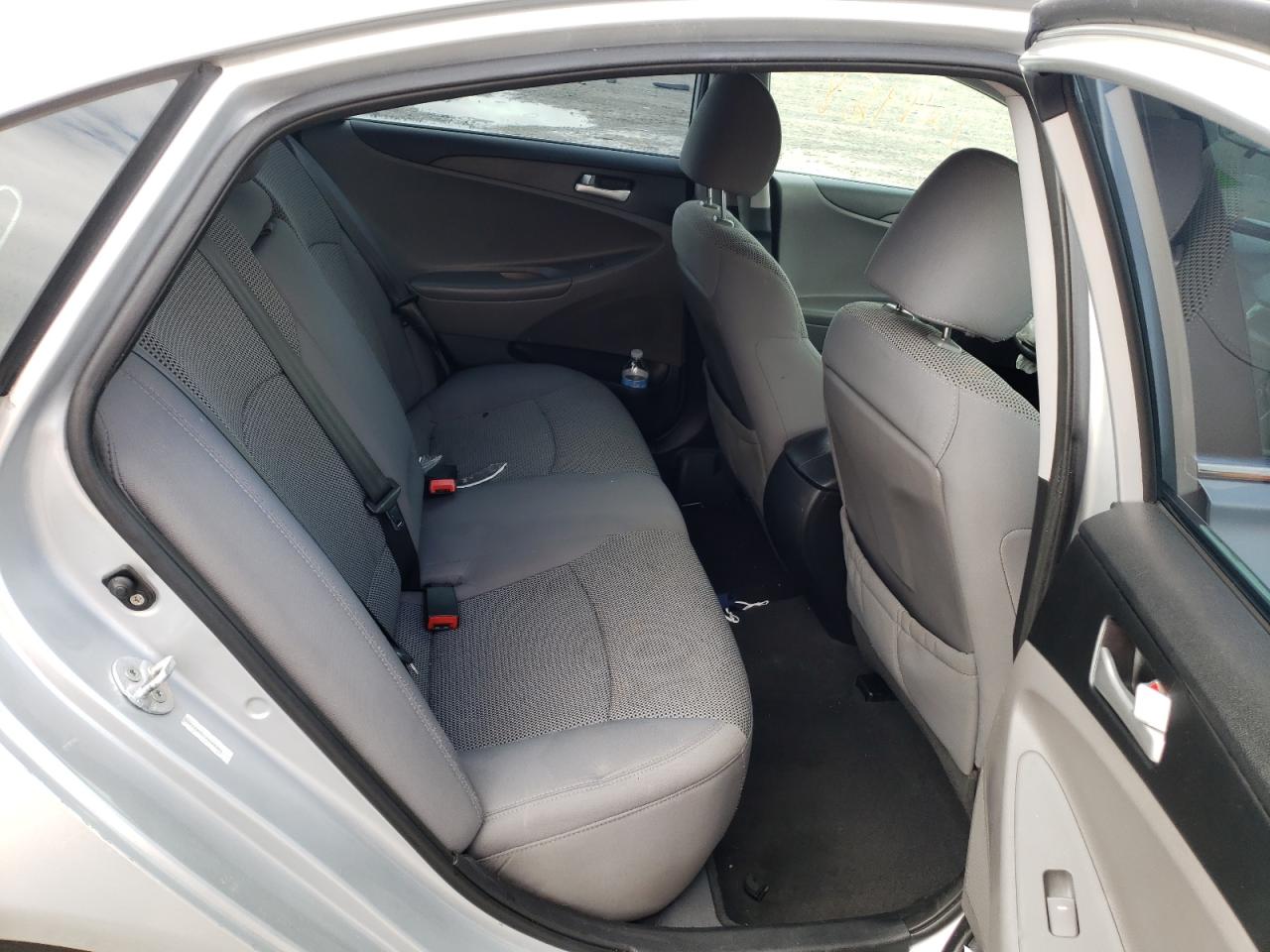 Photo 6 from auction – 2011 HYUNDAI SONATA GLS with VIN 5NPEB4AC7BH067006