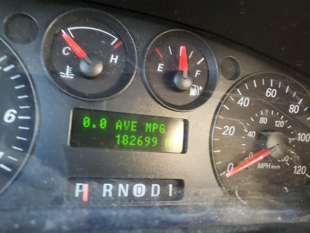 Photo 8 from auction – 2004 FORD TAURUS SES with VIN 1FAFP55U44G111040