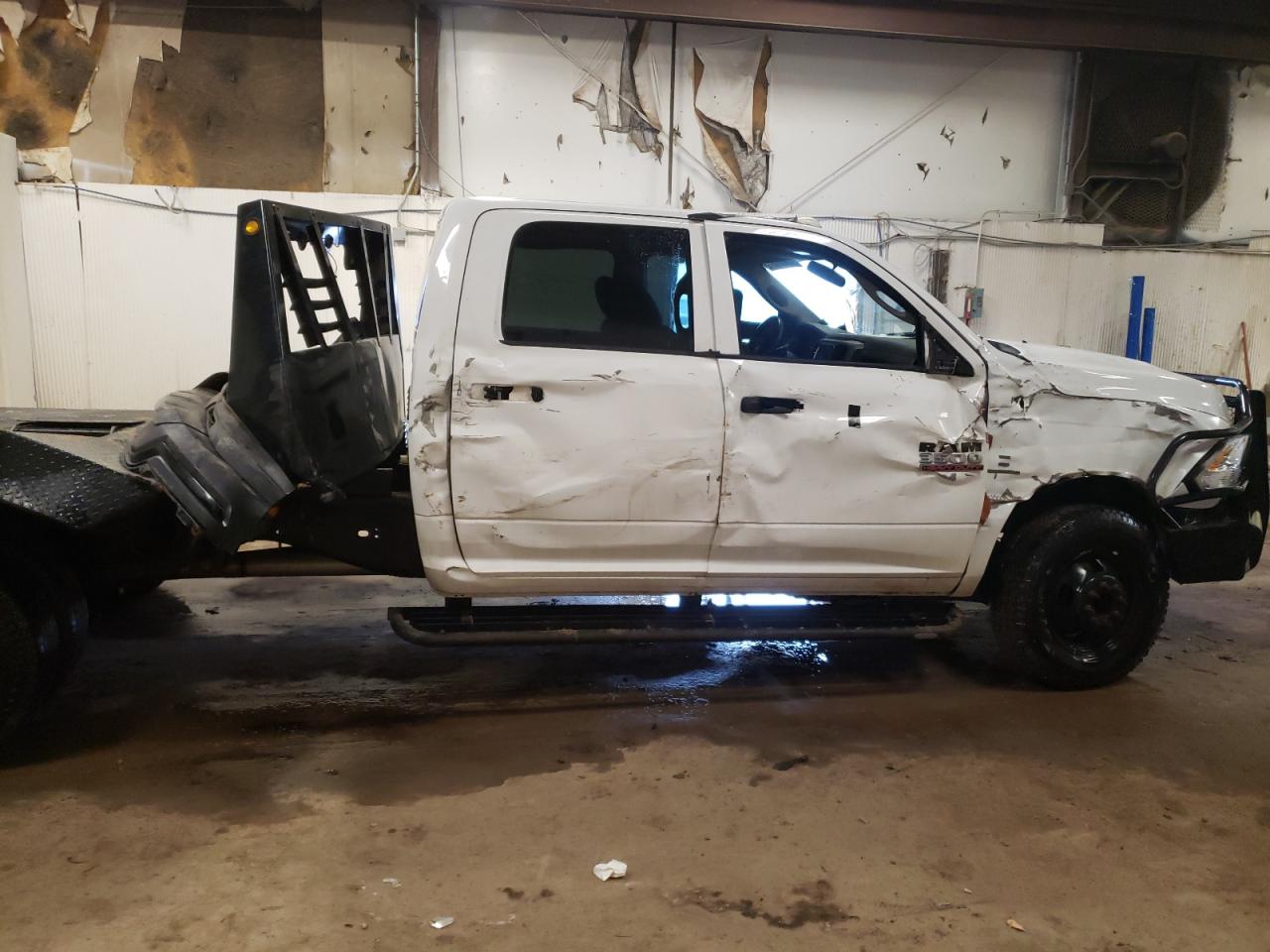 Photo 9 from auction – 2015 RAM 3500 with VIN 3C7WRTCL2FG526595