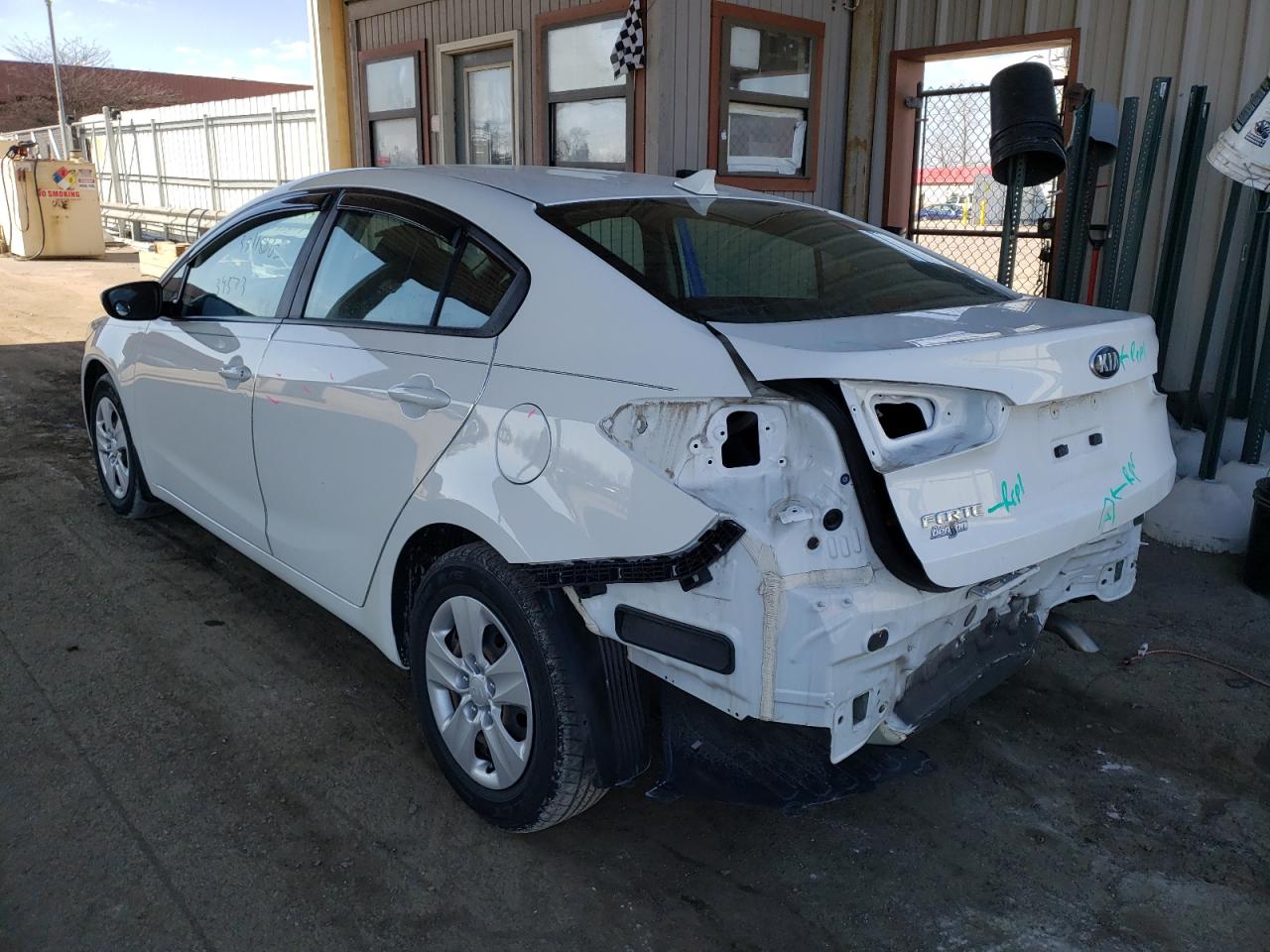 Photo 3 from auction – 2017 KIA FORTE LX with VIN 3KPFK4A7XHE066310