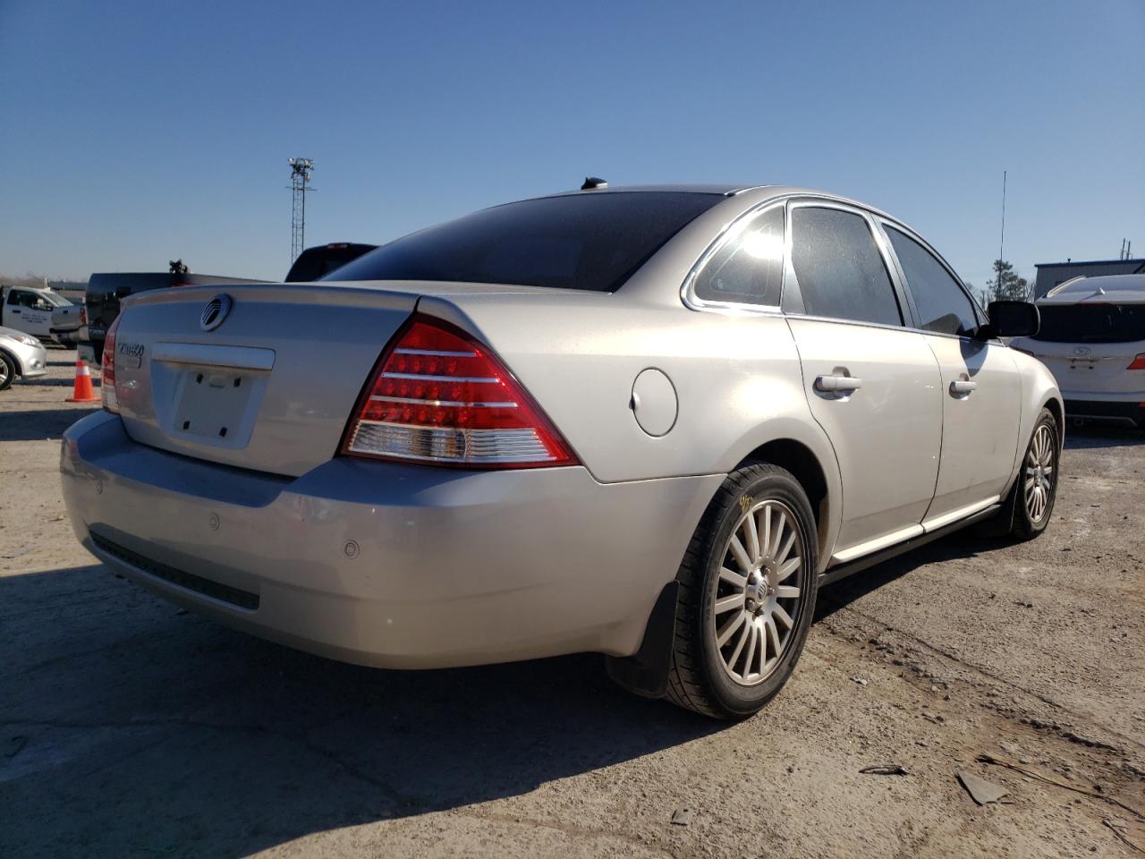 Zdjęcie 4 z aukcji – 2007 MERCURY MONTEGO z VIN 1MEHM421X7G609746