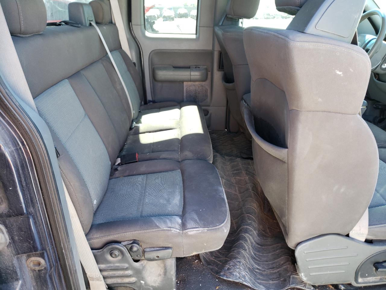 Photo 6 from auction – 2006 FORD F150 with VIN 1FTPX12596NA61710