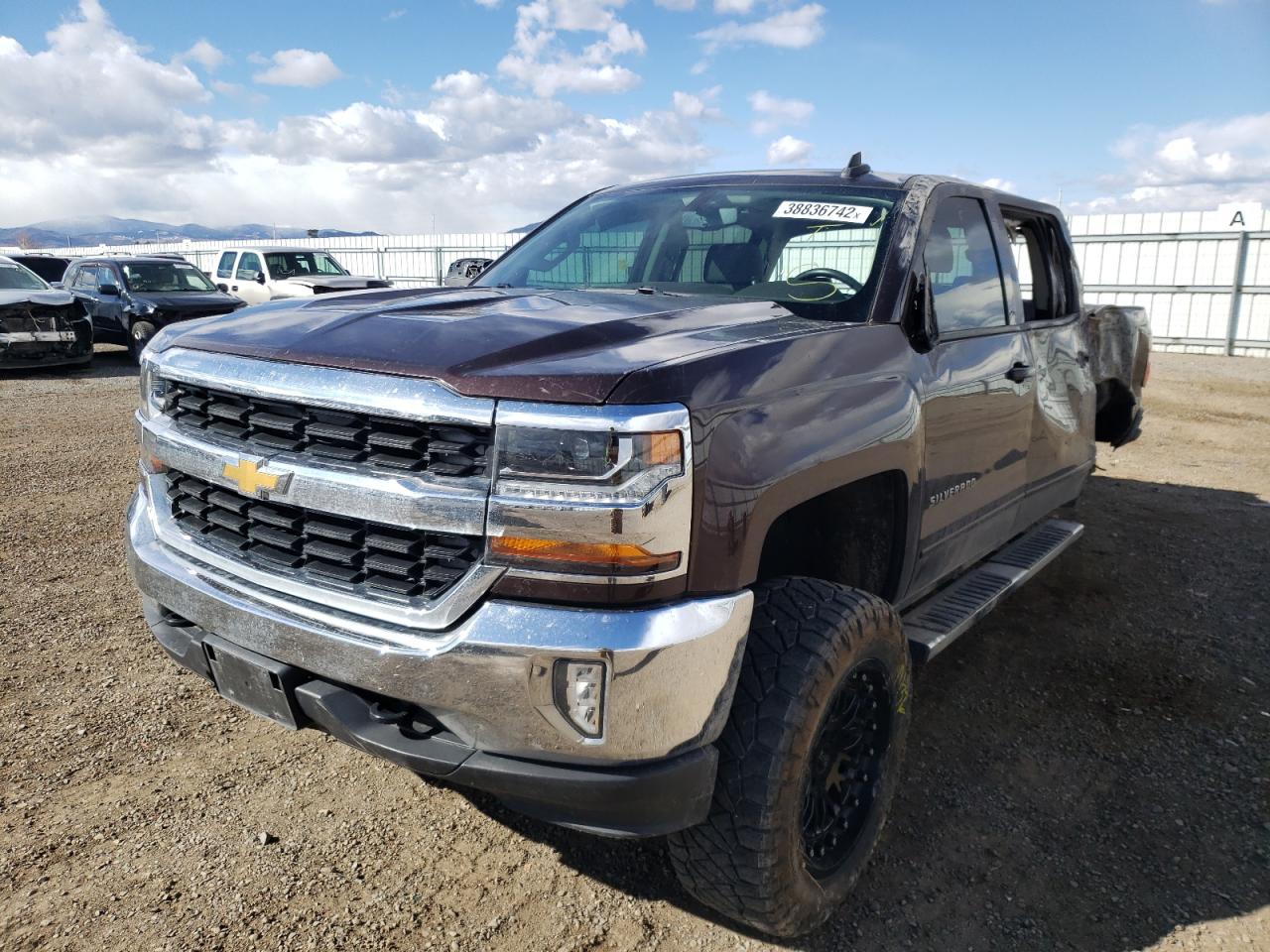 Photo 2 from auction – 2016 CHEVROLET SILVERADO with VIN 3GCUKRECXGG304526