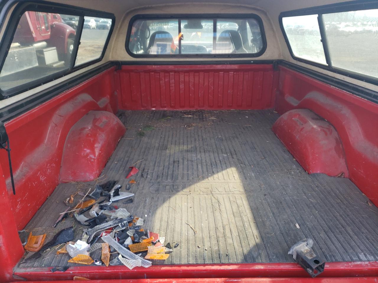 Photo 6 from auction – 2000 DODGE DAKOTA with VIN 1B7GL22X3YS545069