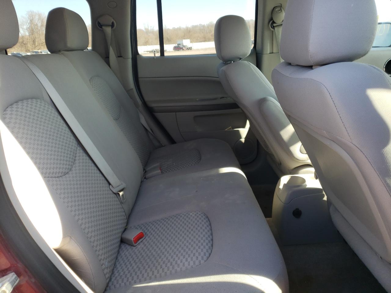 Photo 6 from auction – 2010 CHEVROLET HHR LT with VIN 3GNBABDB1AS570281
