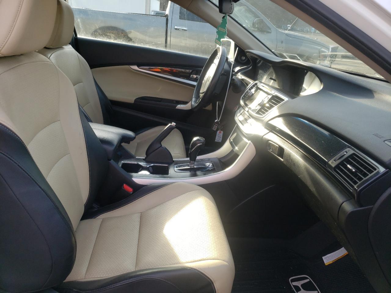 Photo 5 from auction – 2013 HONDA ACCORD EXL with VIN 1HGCT1B80DA025219