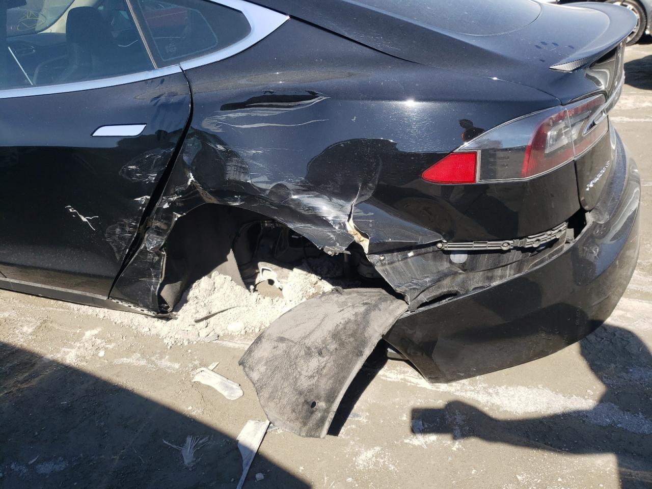 Photo 9 from auction – 2014 TESLA MODEL S with VIN 5YJSA1H19EFP50515