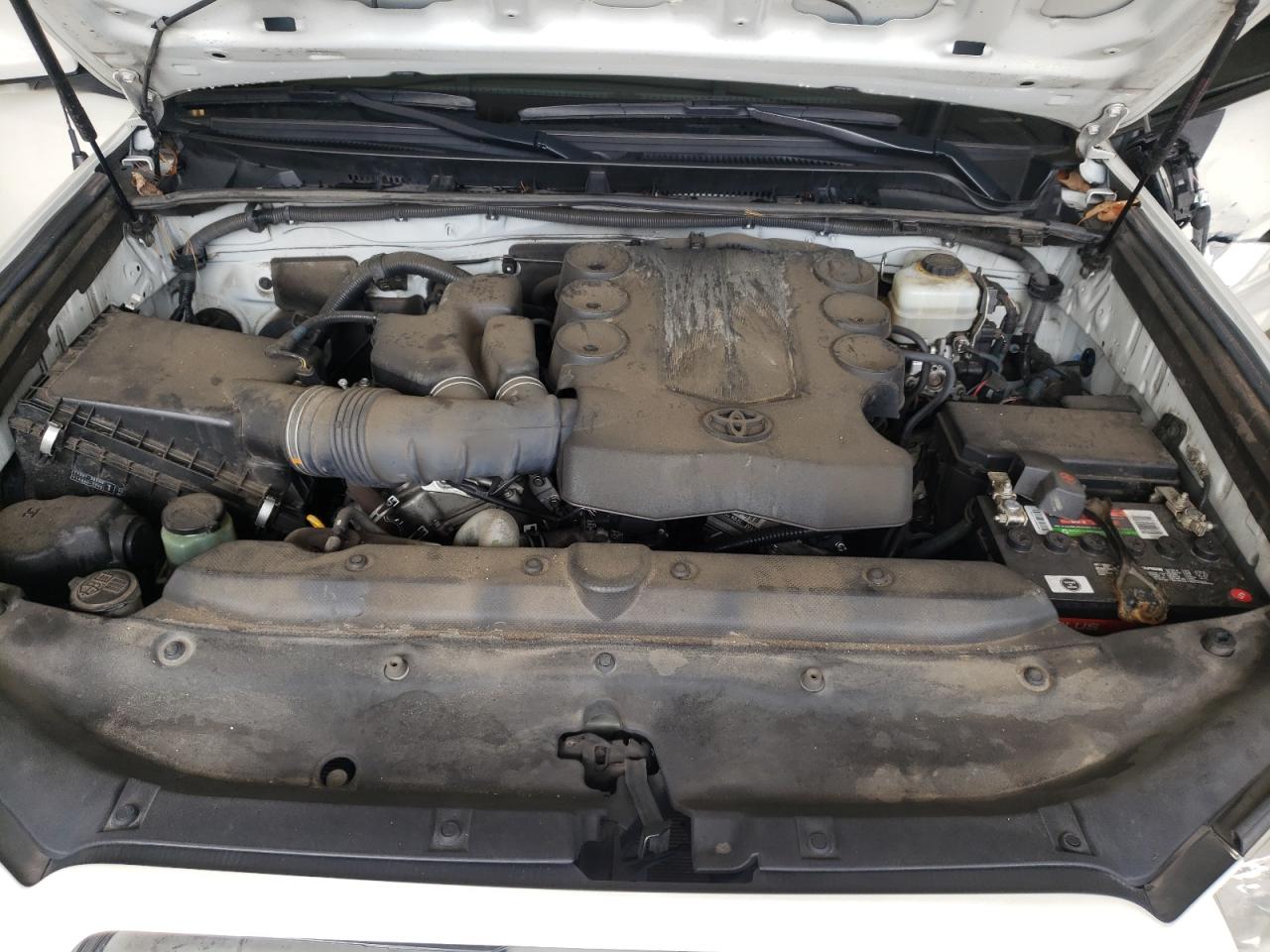 Photo 7 from auction – 2013 TOYOTA 4RUNNER SR with VIN JTEBU5JR1D5132261