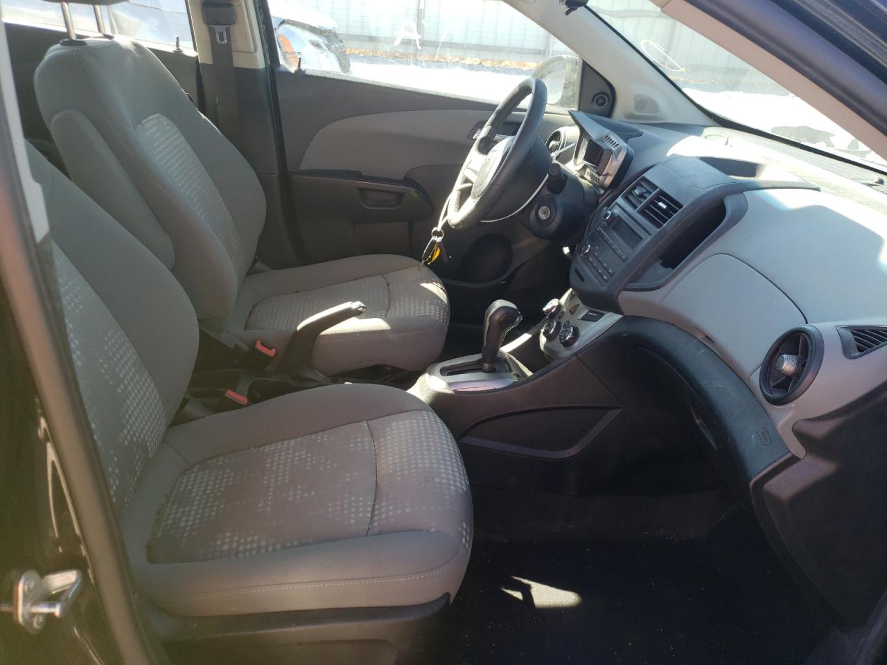 Photo 5 from auction – 2013 CHEVROLET SONIC LS with VIN 1G1JA5SH7D4216615