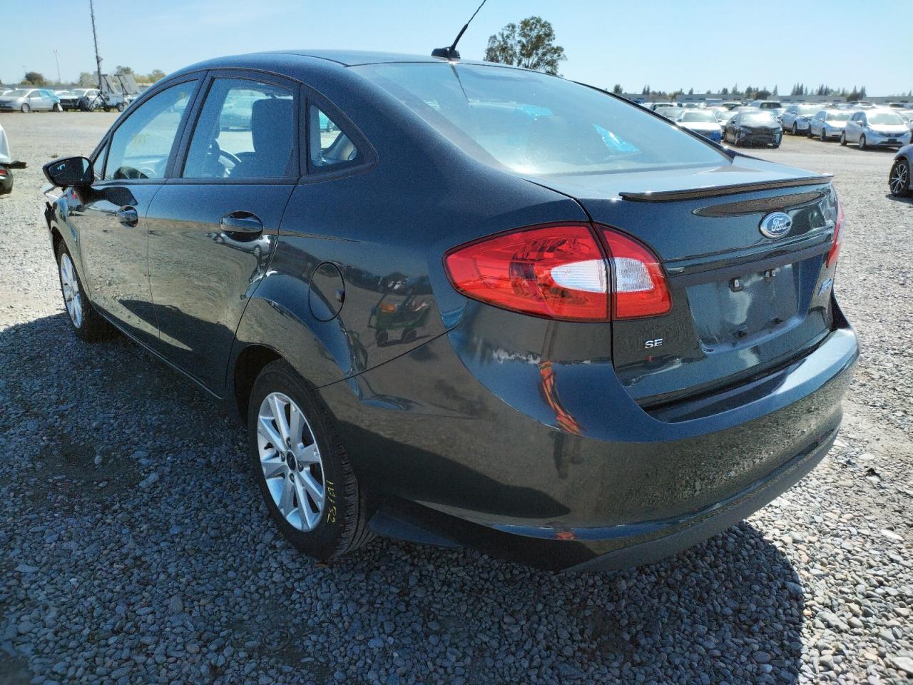 Photo 3 from auction – 2011 FORD FIESTA SE with VIN 3FADP4BJ8BM104039