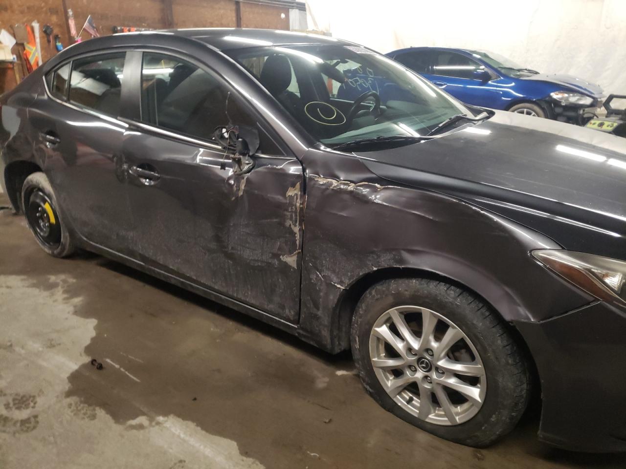 Photo 9 from auction – 2014 MAZDA 3 TOURING with VIN JM1BM1V76E1117978