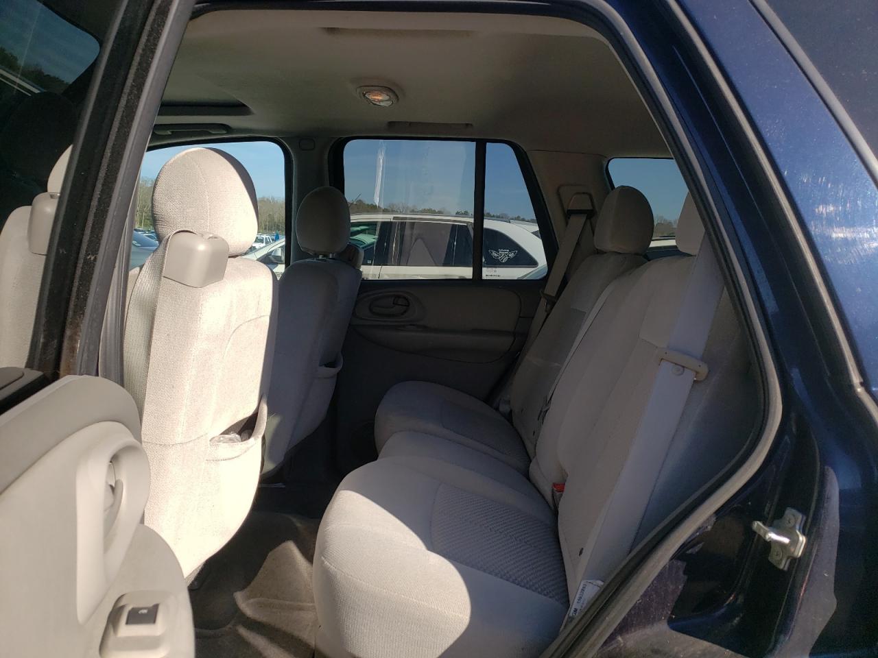 Photo 6 from auction – 2008 CHEVROLET TRAILBLAZE with VIN 1GNDT13SX82156209