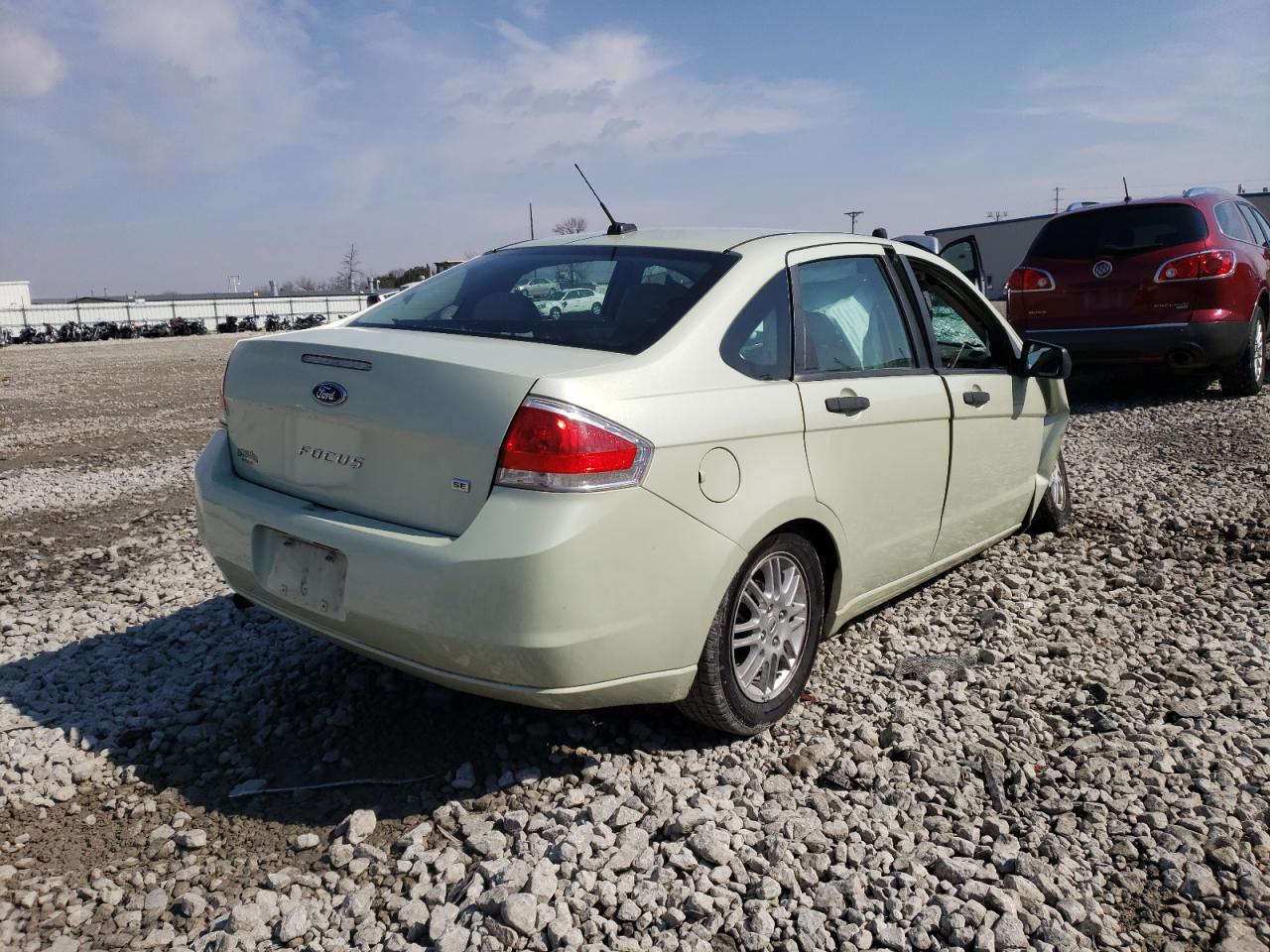 Photo 4 from auction – 2010 FORD FOCUS SE with VIN 1FAHP3FN2AW247964