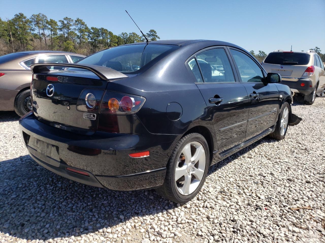 Photo 4 from auction – 2005 MAZDA 3 S with VIN JM1BK323351309300