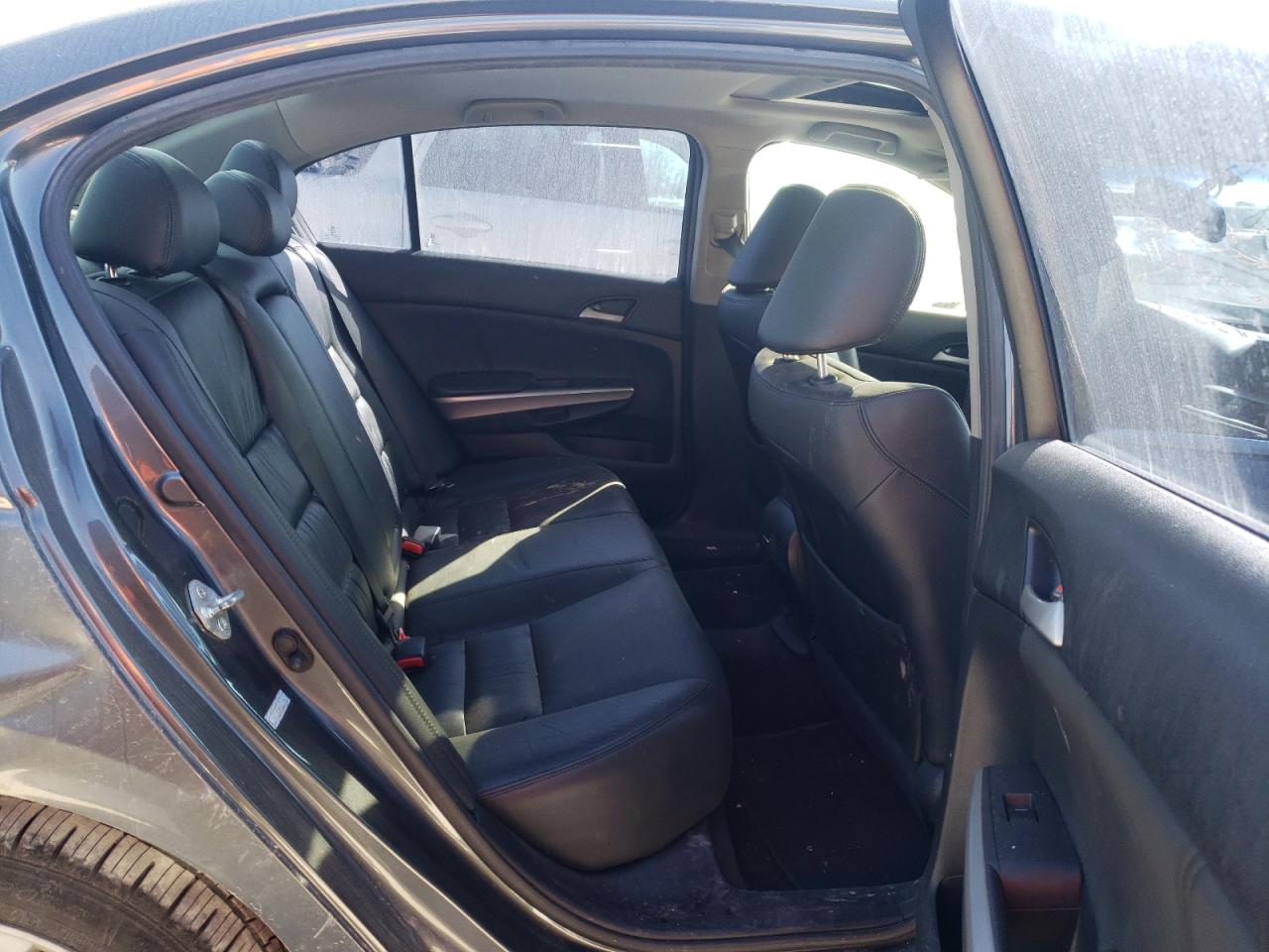 Photo 6 from auction – 2010 HONDA ACCORD EXL with VIN 1HGCP2F86AA157496