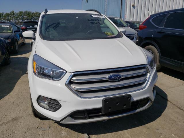 Photo 9 from auction – 2018 FORD ESCAPE SE with VIN 1FMCU9GD9JUC84118