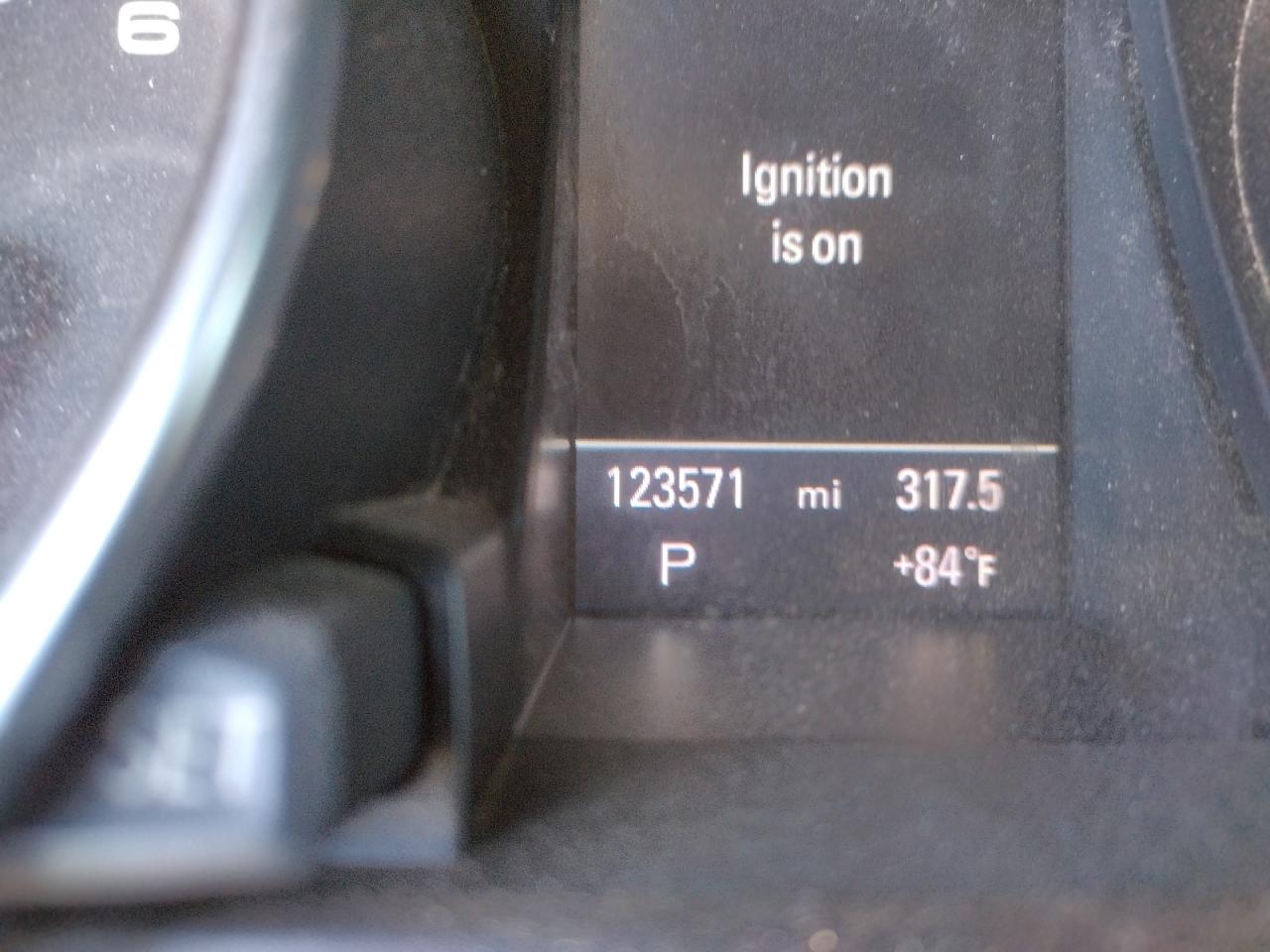 Photo 8 from auction – 2011 AUDI A5 PREMIUM with VIN WAULFAFR5BA026935