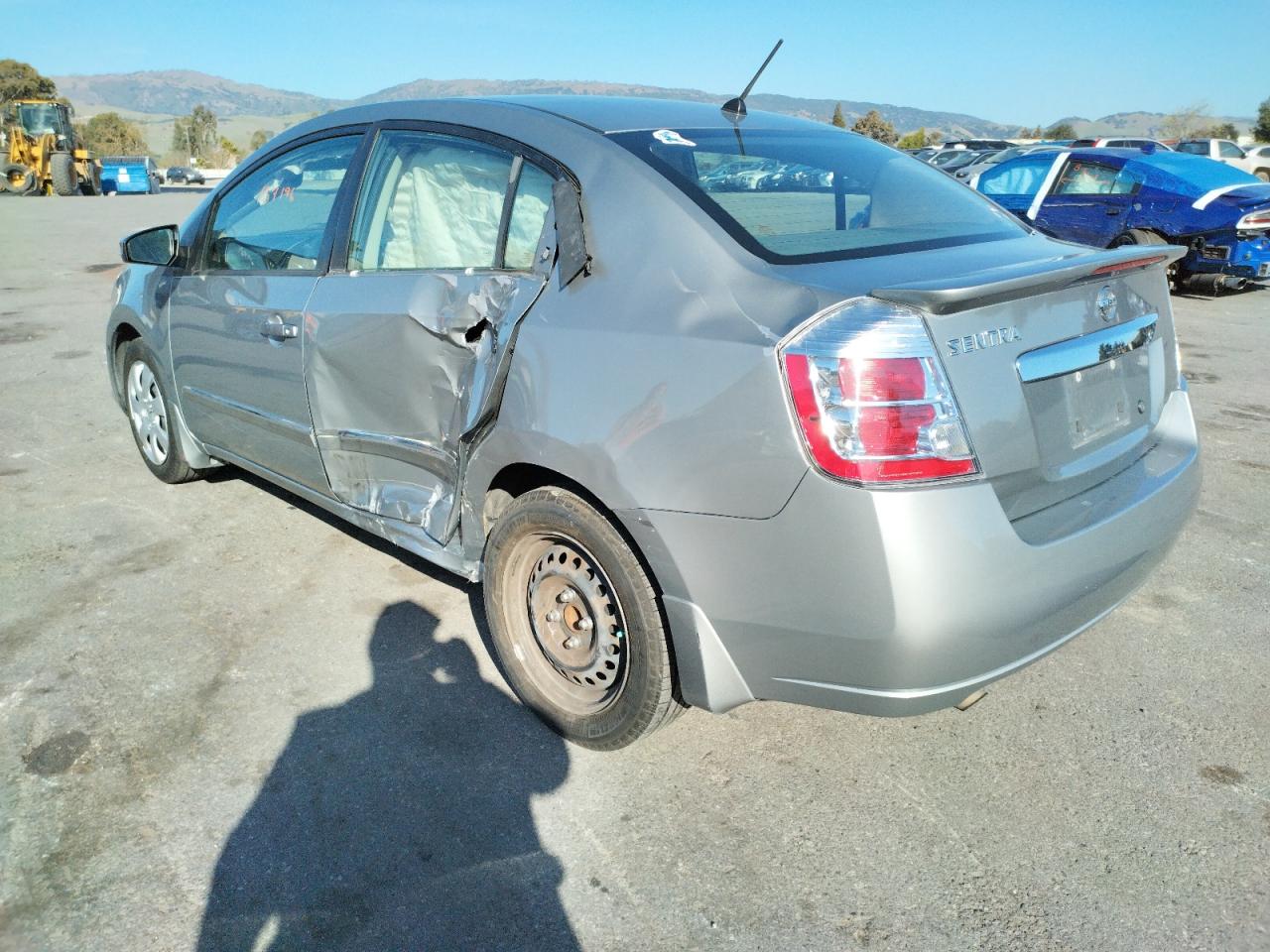 Photo 3 from auction – 2011 NISSAN SENTRA 2.0 with VIN 3N1AB6AP0BL650212