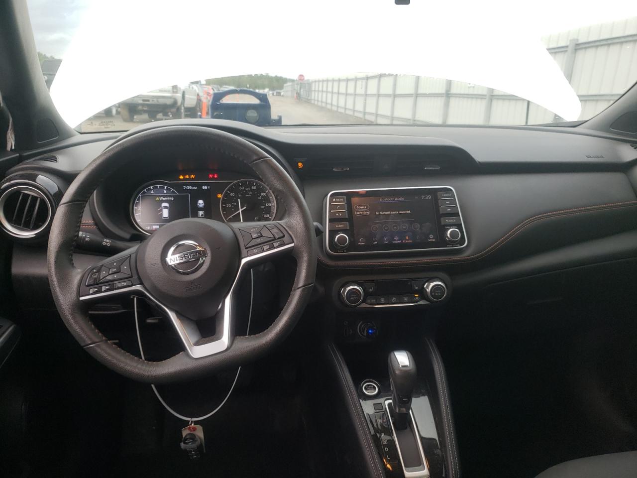 Photo 9 from auction – 2020 NISSAN KICKS SR with VIN 3N1CP5DV8LL517536
