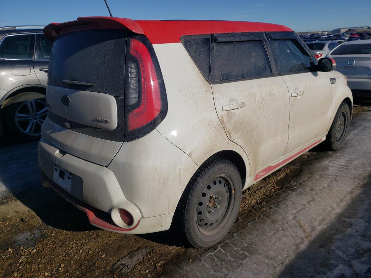 Photo 4 from auction – 2016 KIA SOUL ! with VIN KNDJX3A55G7263307