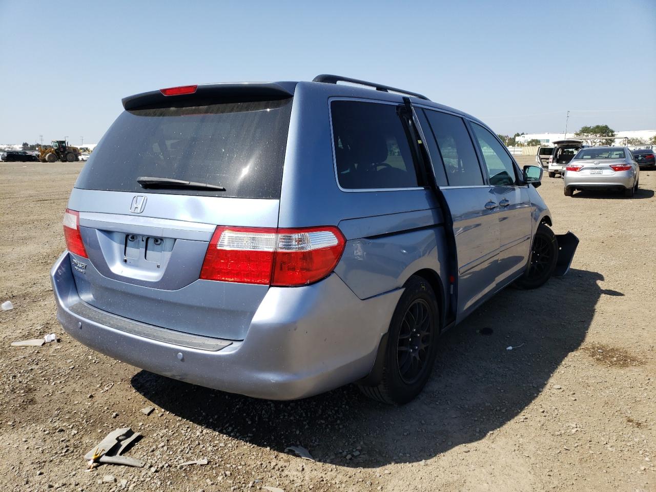 Photo 4 from auction – 2007 HONDA ODYSSEY EX with VIN 5FNRL38827B069519
