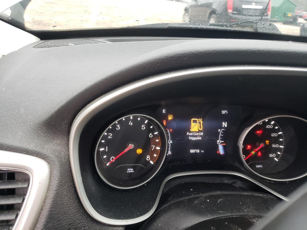 Photo 8 from auction – 2018 JEEP COMPASS LA with VIN 3C4NJDBB5JT249956