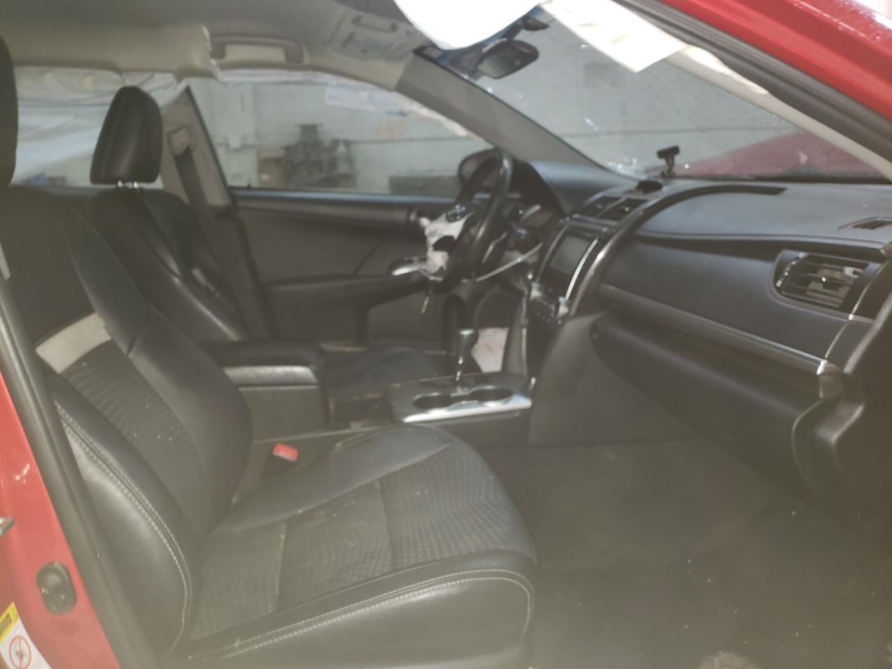 Photo 5 from auction – 2014 TOYOTA CAMRY L with VIN 4T1BF1FK8EU754216