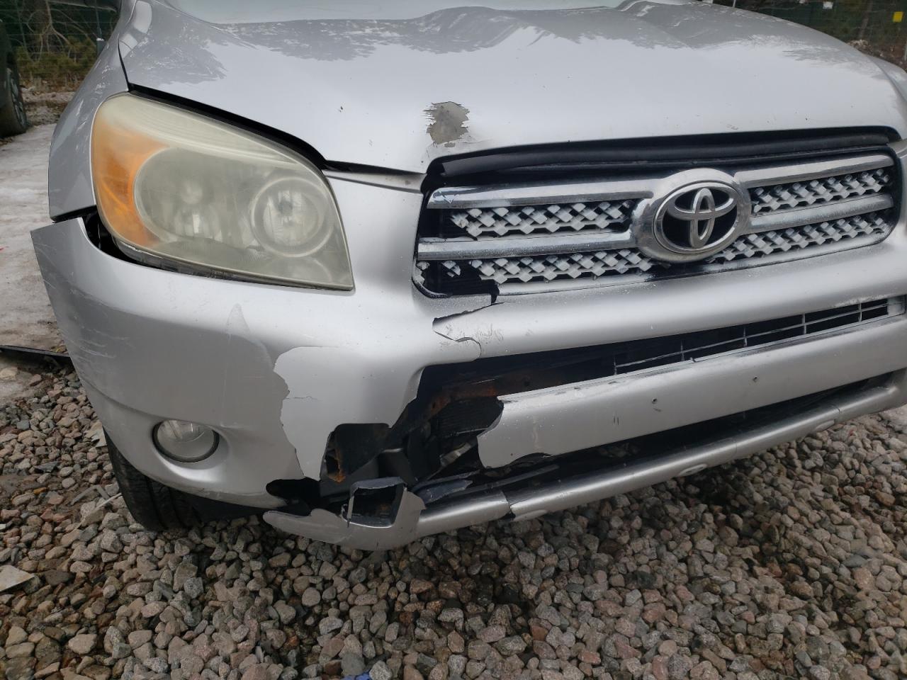 Photo 9 from auction – 2006 TOYOTA RAV4 LIMIT with VIN JTMBD31V666004701