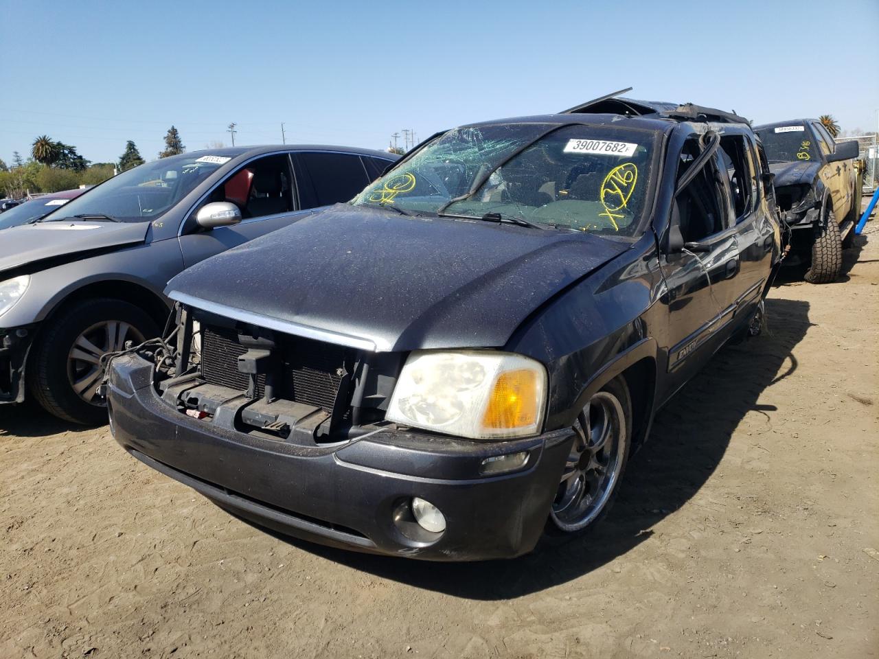 Photo 2 from auction – 2003 GMC ENVOY XL with VIN 1GKES16S136141745