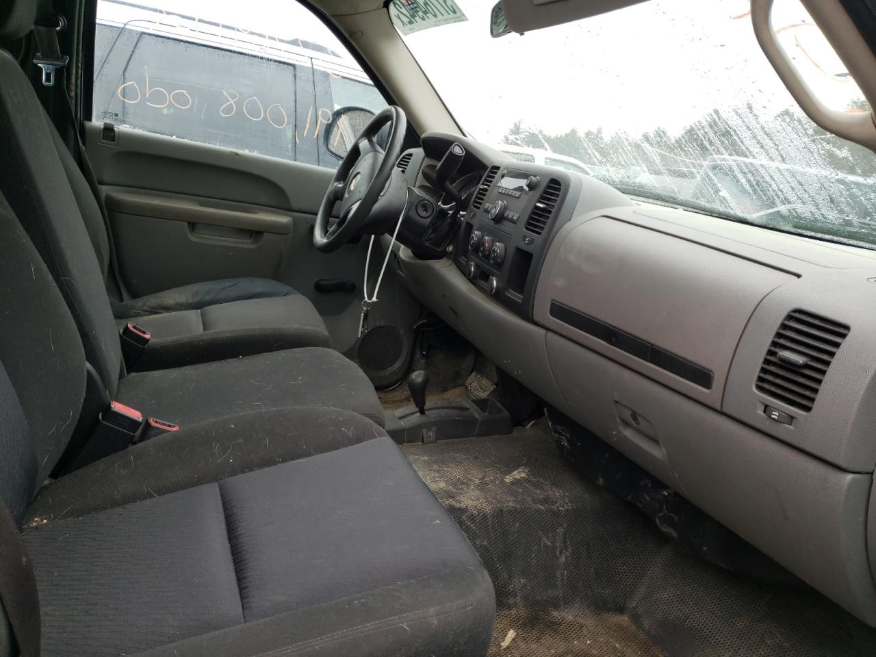 Photo 5 from auction – 2010 CHEVROLET SILVERADO with VIN 1GC3KVBG8AF133277