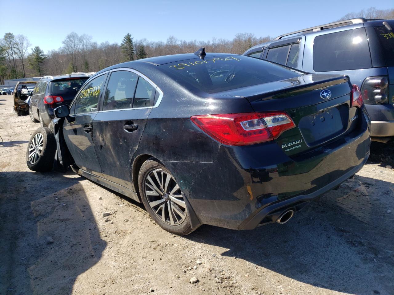 Photo 3 from auction – 2018 SUBARU LEGACY 2.5 with VIN 4S3BNAC64J3018548