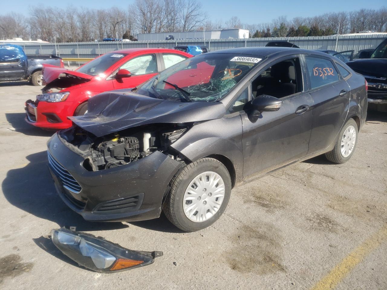 Photo 2 from auction – 2015 FORD FIESTA SE with VIN 3FADP4BE0FM104979