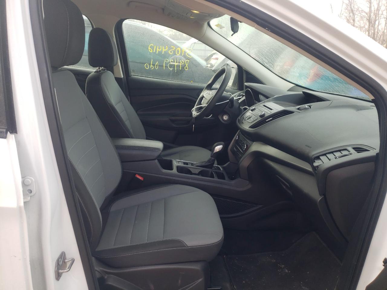 Photo 5 from auction – 2017 FORD ESCAPE S with VIN 1FMCU0F78HUD36310