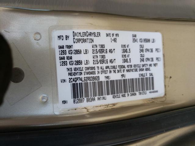 Photo 10 from auction – 2002 CHRYSLER TOWN & COU with VIN 2C4GP74L62R639029