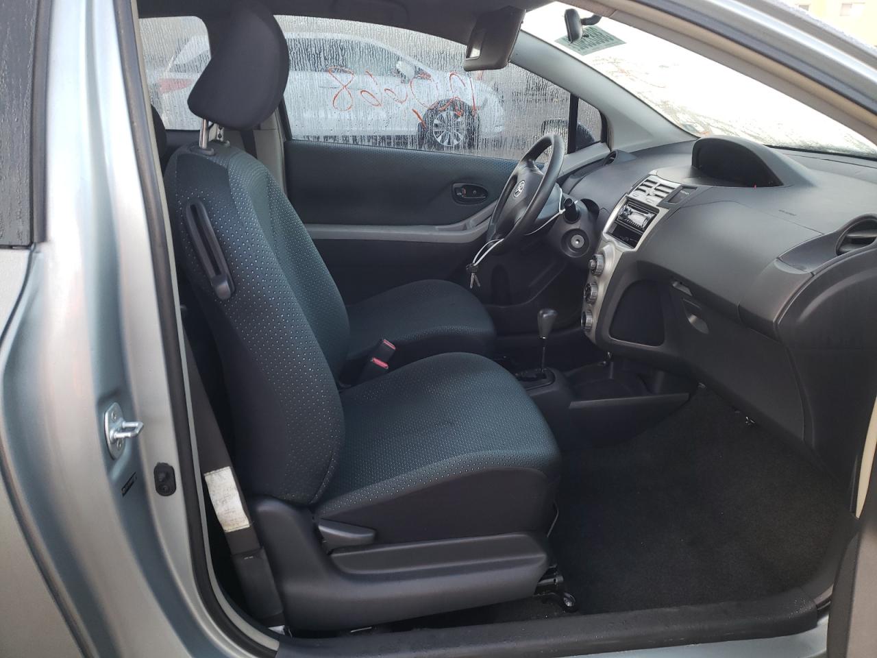 Photo 5 from auction – 2008 TOYOTA YARIS with VIN JTDJT923X85197331
